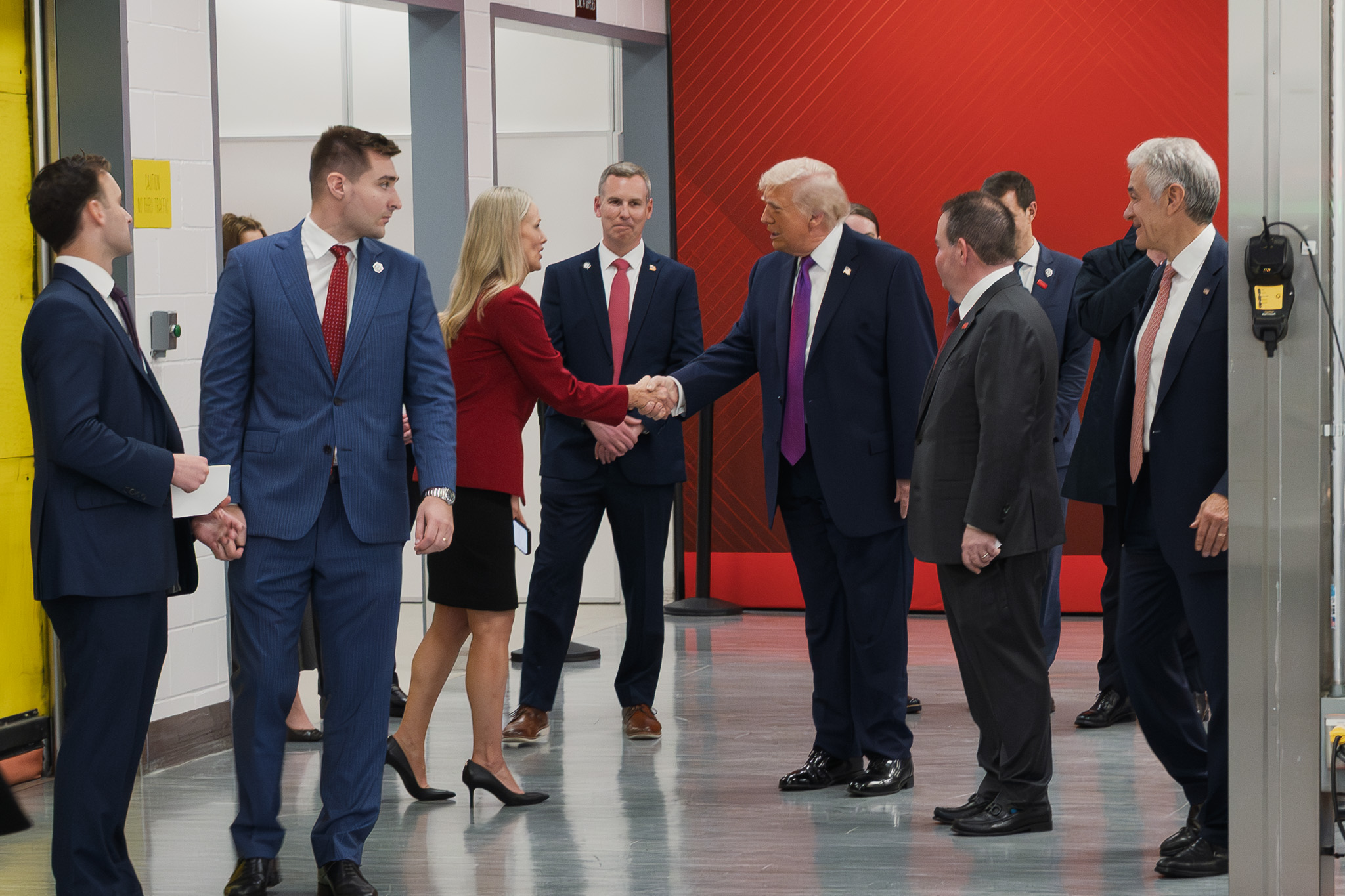 The President greets Thermo Fisher Scientific leaders on arrival